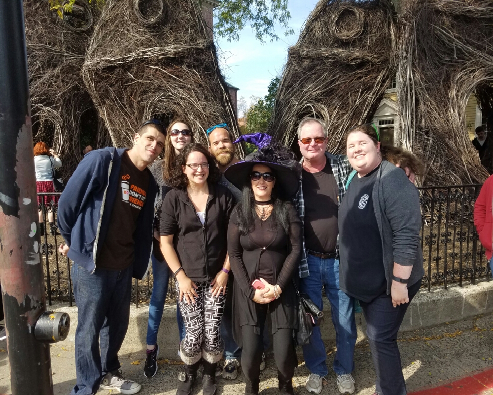 Salem Scavenger Hunt: Photo op with history.